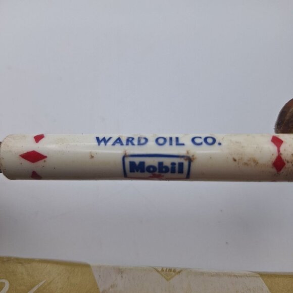 Mobil Ward Oil Munising Michigan 2 Way Bottle Opener Vintage USA Can Cap Metal - Picture 5 of 9